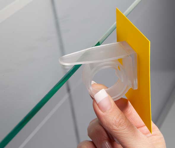 Shelf Edge Snail Clip Alplas
