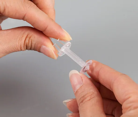 Clear Plastic Squeeze Fit Viking Screw - Image 3